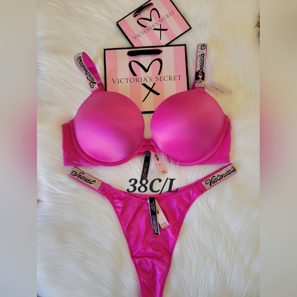 Victoria's Secret Other - 🎀Victoria's Secret Bra and panty set 38C/L🎀